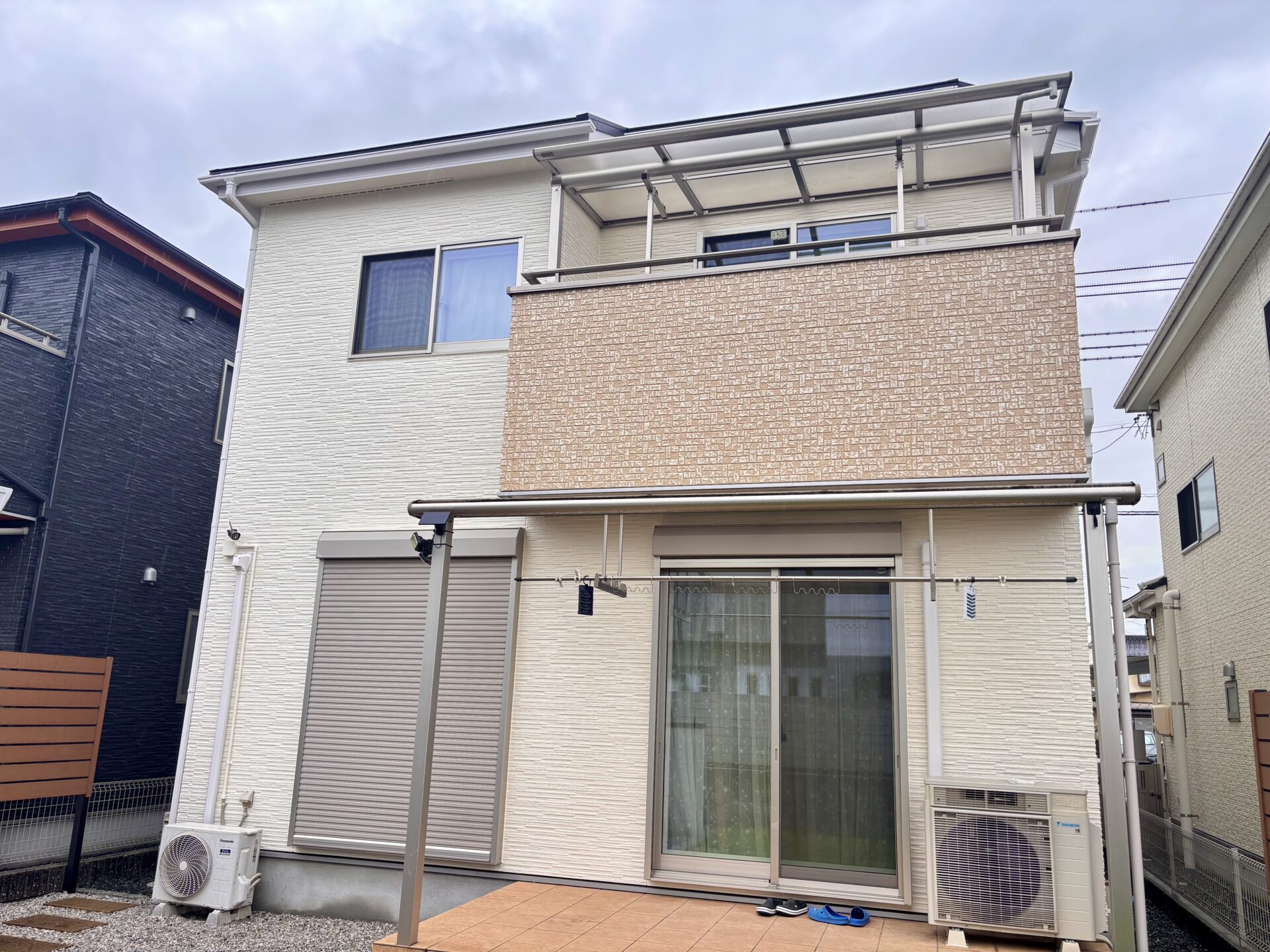 新築時のような塗り替えです。